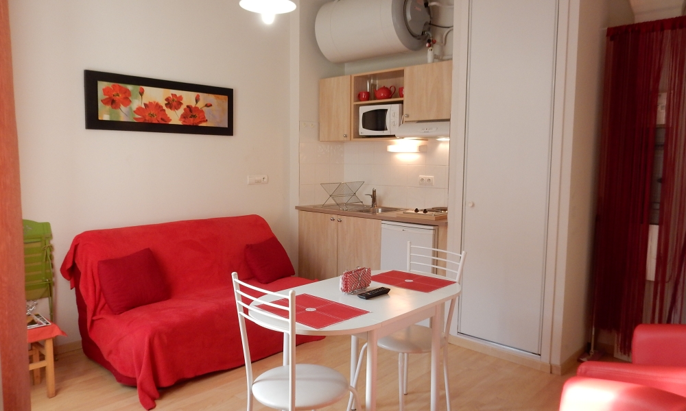 Vente appartement 2 pièces à AIX LES BAINS - réf. 3385 - Photo 2