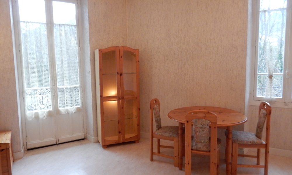 Vente appartement 2 pièces à AIX LES BAINS - réf. 3568 - Photo 2