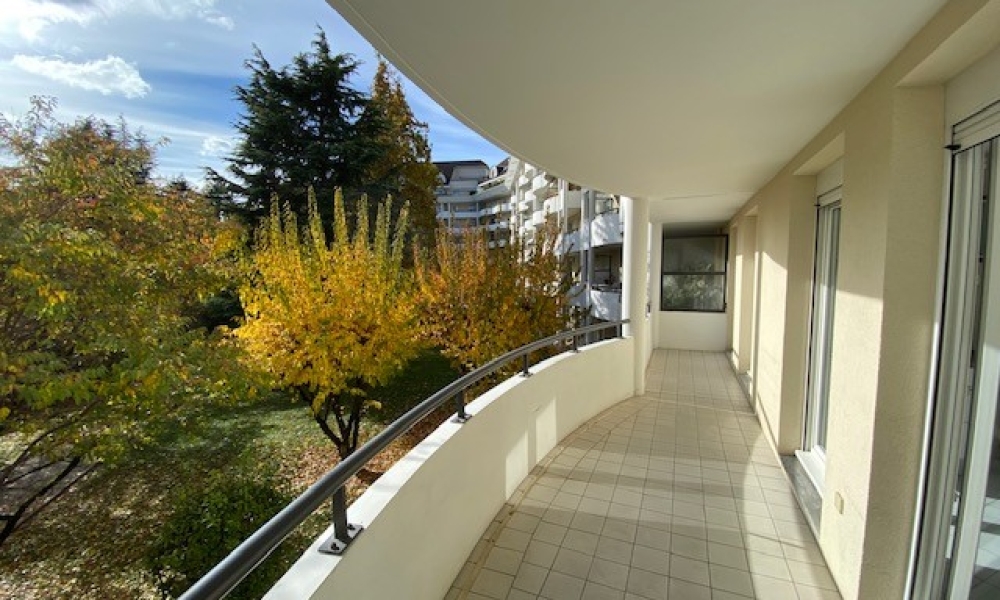 Vente appartement 3 pièces à ANNECY - réf. 3939 MA - Photo 2