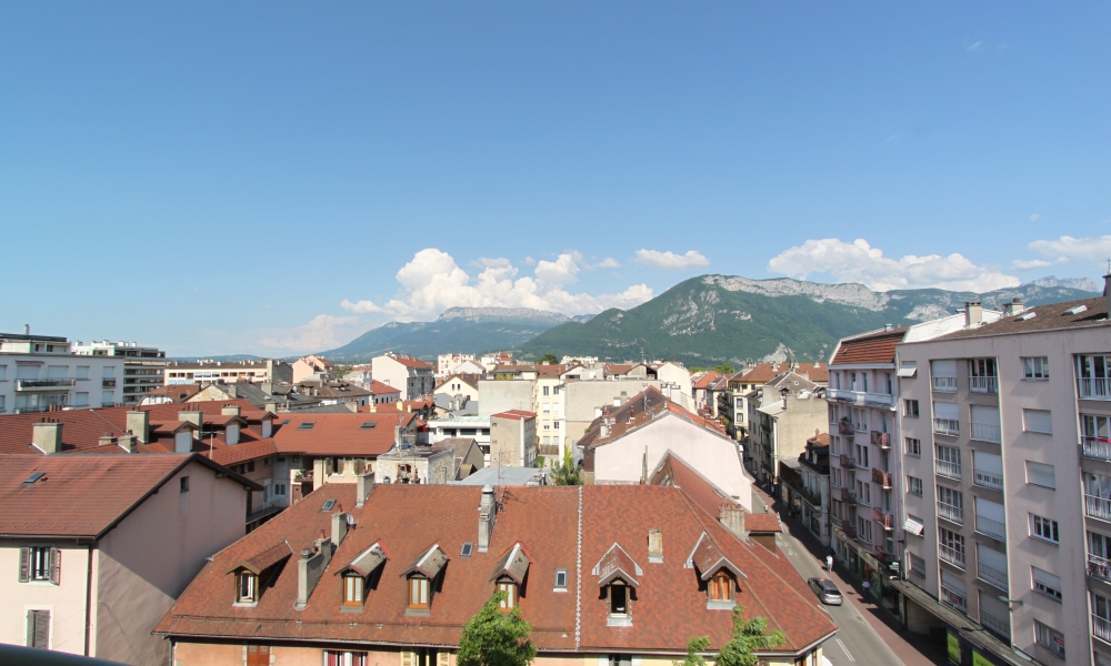 Vente appartement 4 pièces à ANNECY - réf. 2222 GOJ - Photo 1