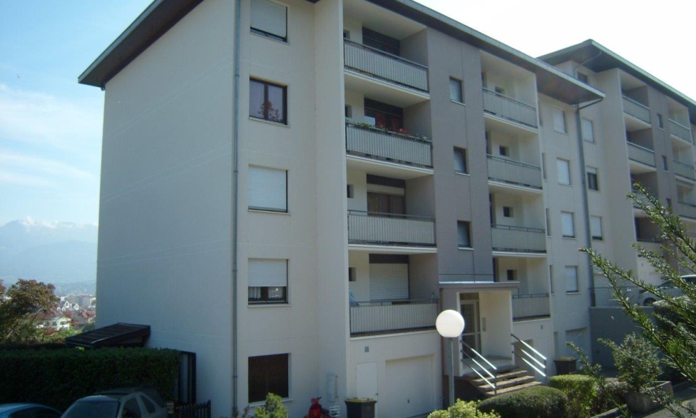 Vente appartement 2 pièces à CRAN GEVRIER - réf. 3515 AG - Photo 2