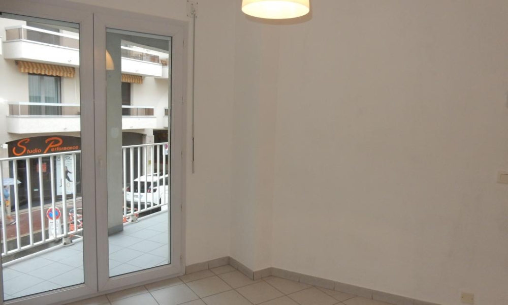 Location appartement Aix Les Bains 2 pièces 32 m2 - réf. 4801 - Photo 2