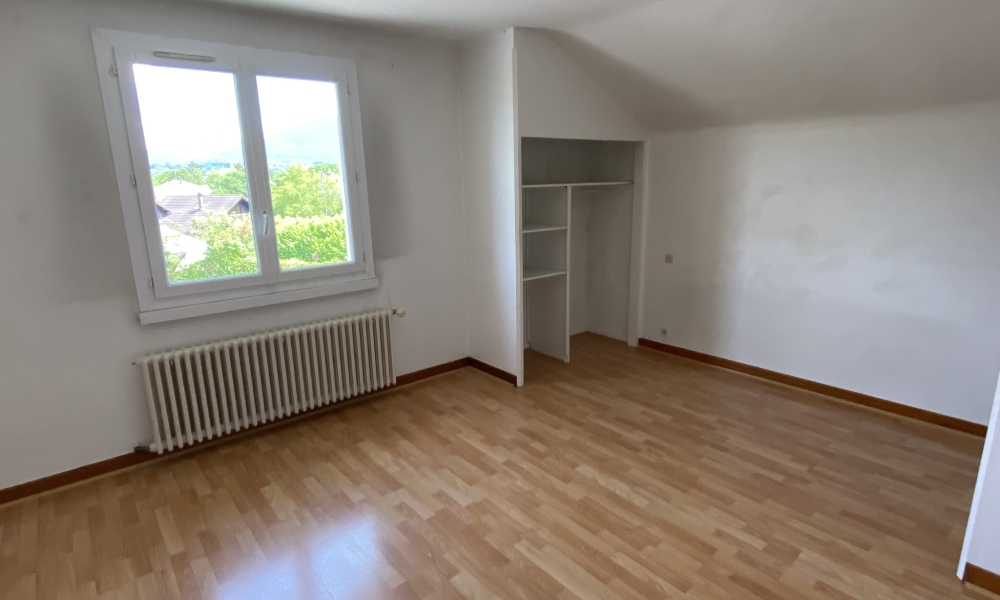 Vente maison 7 pièces à Metz-Tessy - réf. 4488 - Photo 2