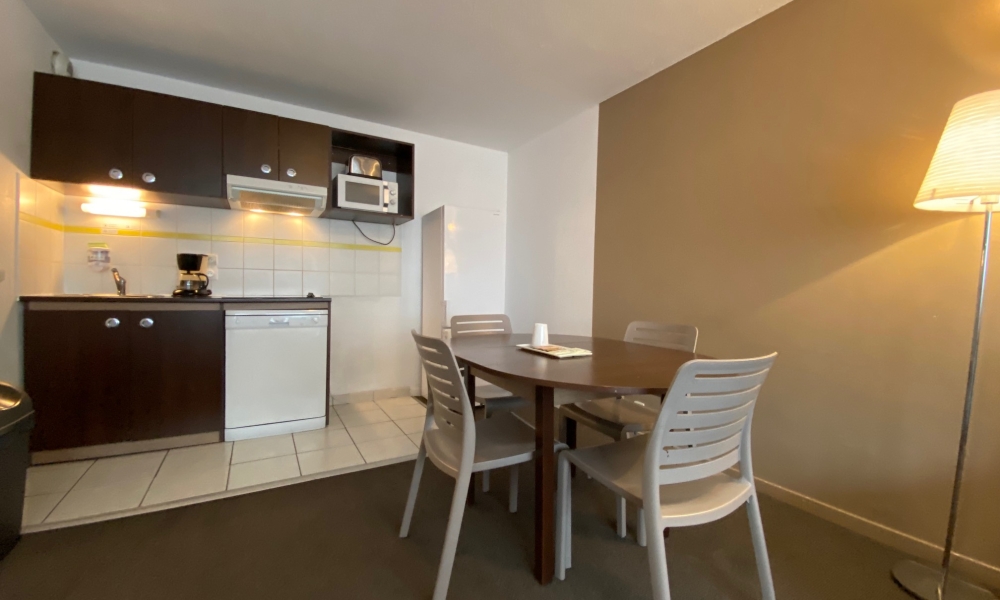 Vente appartement 3 pièces à Annecy - réf. 4438 RUC - Photo 2