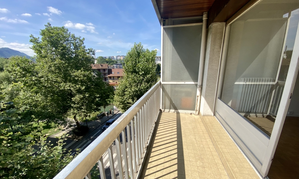 Vente appartement 3 pièces à Annecy - réf. 4484 DR - Photo 2