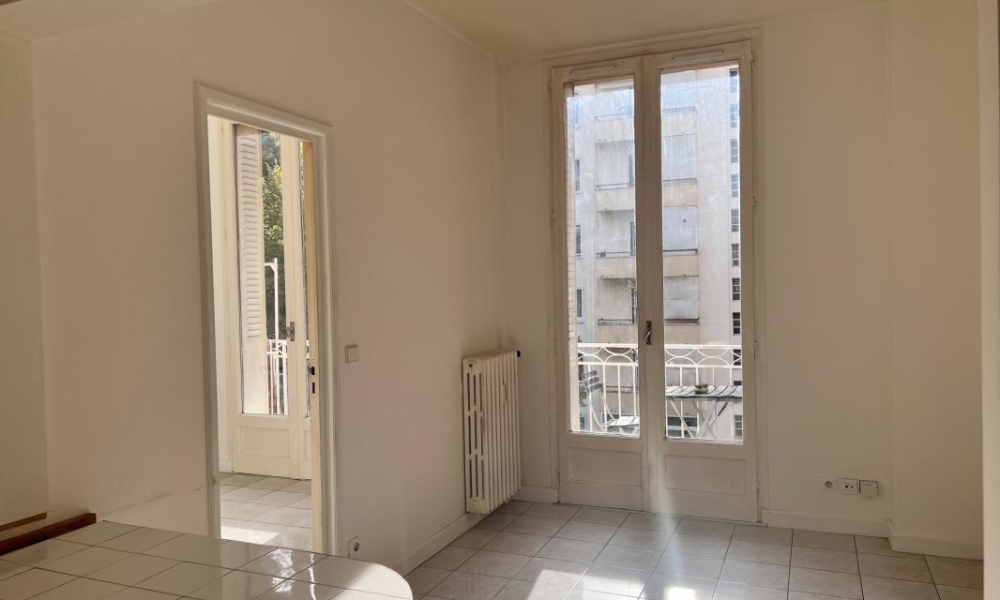 Location appartement Aix Les Bains 1 pièces 27 m2 - réf. 5038 - Photo 2