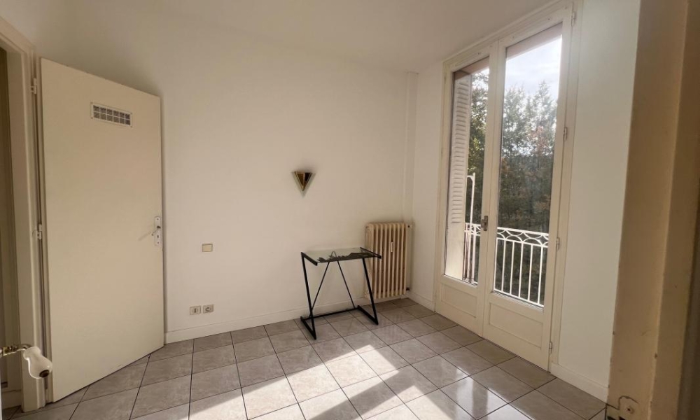 Location appartement Aix Les Bains 1 pièces 27 m2 - réf. 5038 - Photo 4