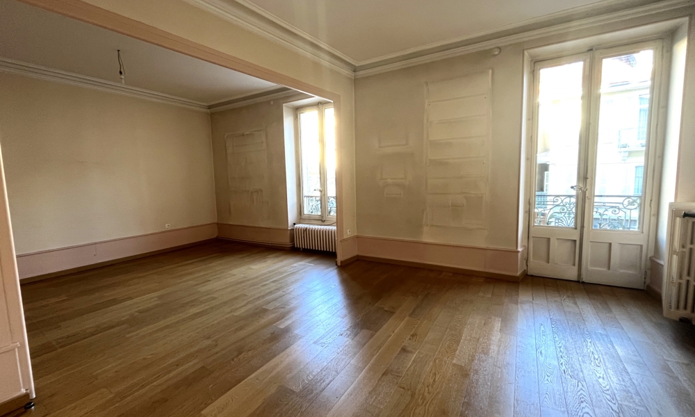 Vente appartement 3 pièces à Aix-les-Bains - réf. 4594 - Photo 2