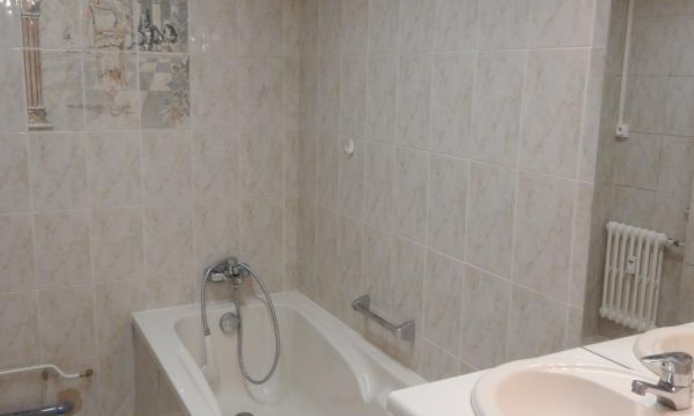 Location appartement Aix Les Bains 2 pièces 51 m2 - réf. 5607 - Photo 5