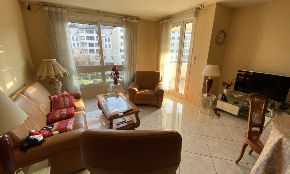 Vente appartement 4 pièces à Annecy - réf. 4571 BOU - Photo 6