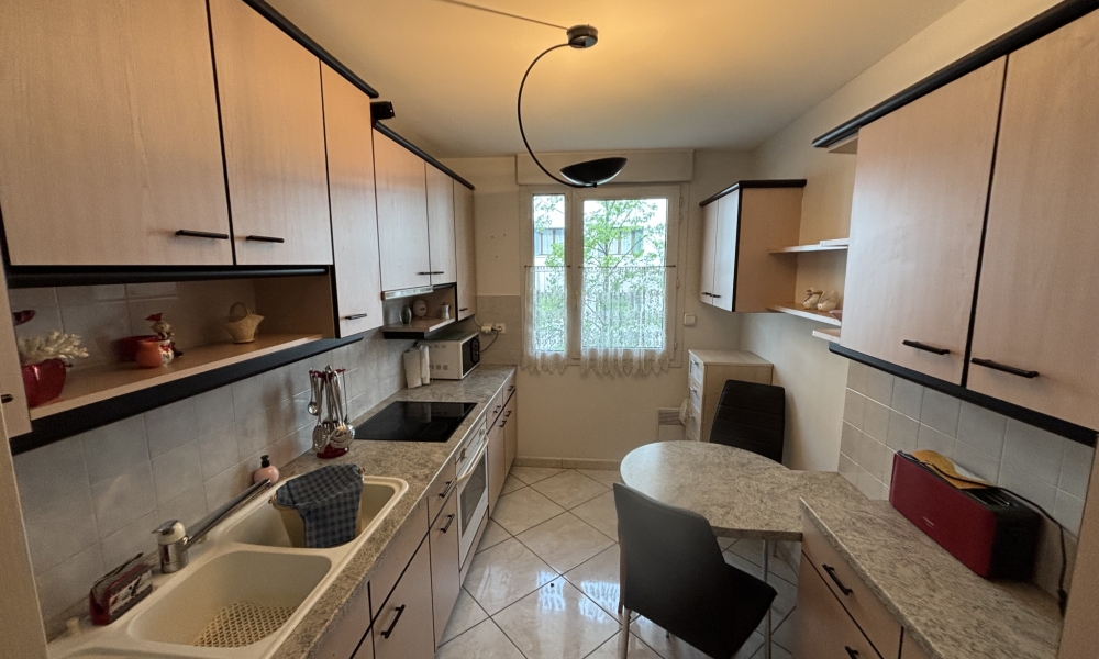 Vente appartement 4 pièces à Annecy - réf. 4571 BOU - Photo 8