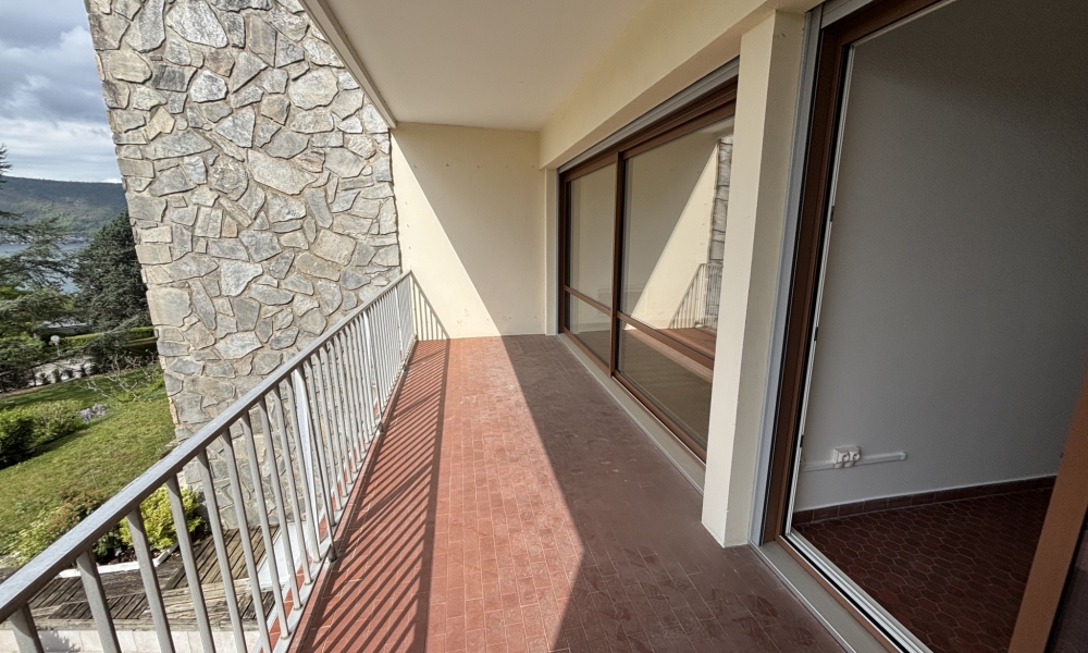 Vente appartement 2 pièces à Veyrier-du-Lac - réf. 4654 LC - Photo 3