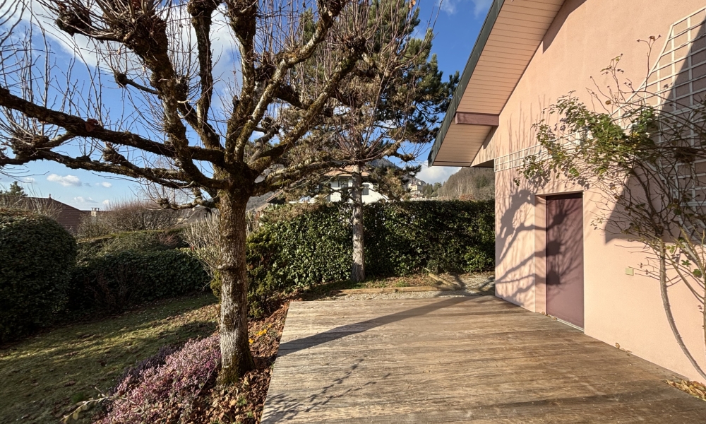 Vente maison 5 pièces à Menthon-Saint-Bernard - réf. 4598 - Photo 2
