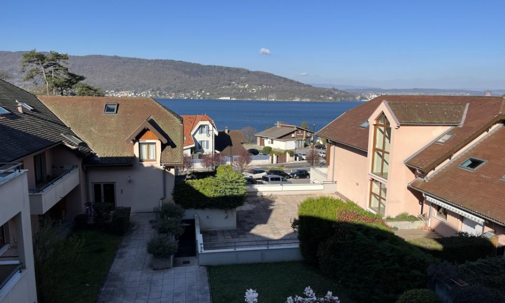 Location appartement Veyrier Du Lac 4 pièces 139 m2 - réf. 5690 - Photo 1