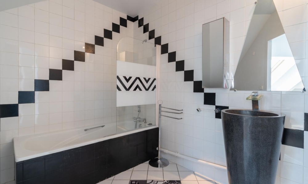 Location appartement Veyrier Du Lac 4 pièces 139 m2 - réf. 5690 - Photo 11