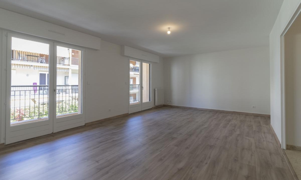 Location appartement Annecy 4 pièces 90 m2 - réf. 6070 - Photo 1