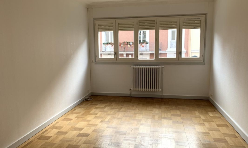 Location appartement Annecy 3 pièces 69 m2 - réf. 6042 - Photo 3 Location appartement Annecy 3 pièces 69 m2 - réf. 6042 - Photo 3