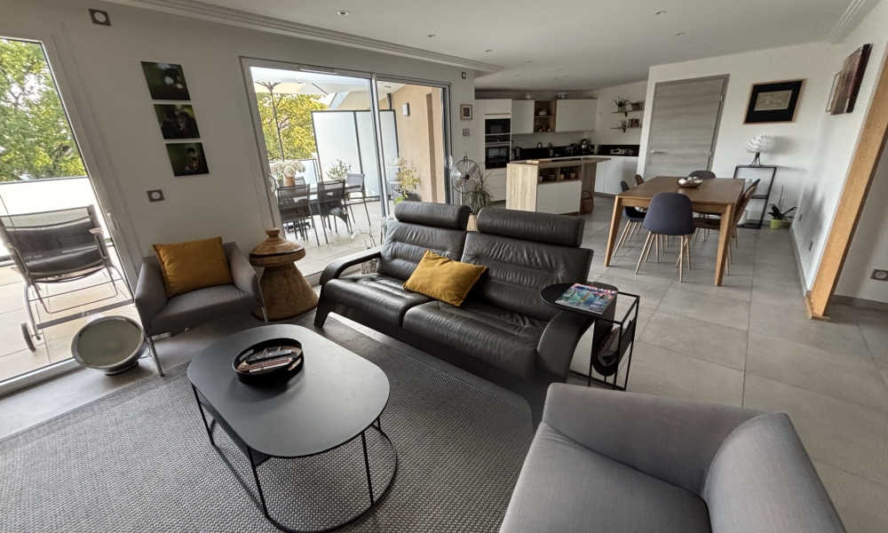 Vente appartement 4 pièces à Annecy - réf. 4701HB - Photo 2