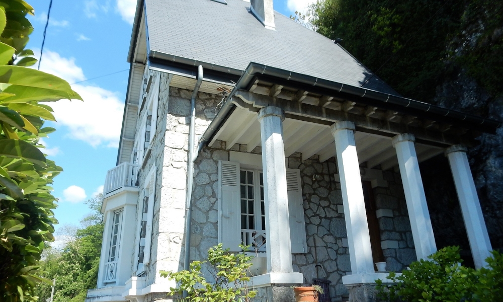 Vente maison 11 pièces à Aix-les-Bains - réf. 4627 - Photo 1