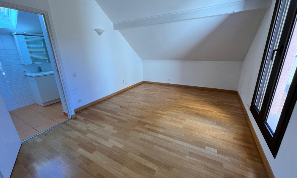 Vente maison 5 pièces à Menthon-Saint-Bernard - réf. 4598 - Photo 13