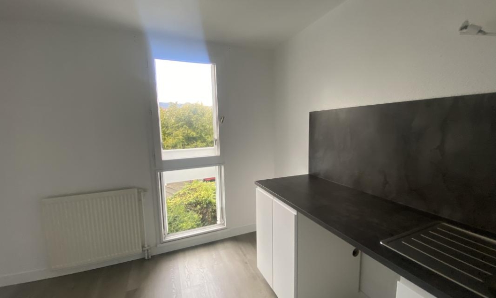 Location appartement Aix Les Bains 1 pièces 32 m2 - réf. 7054 - Photo 3