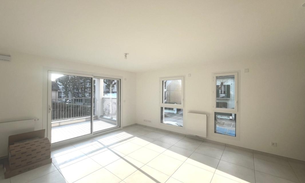 Location appartement Aix Les Bains 3 pièces 62 m2 - réf. 7093 - Photo 2