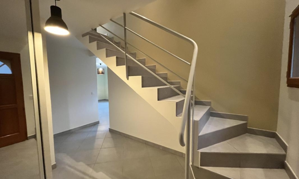 Location appartement Entrelacs 5 pièces 138 m2 - réf. 6023 - Photo 5