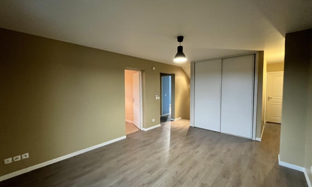 Location appartement Entrelacs 5 pièces 138 m2 - réf. 6023 - Photo 7