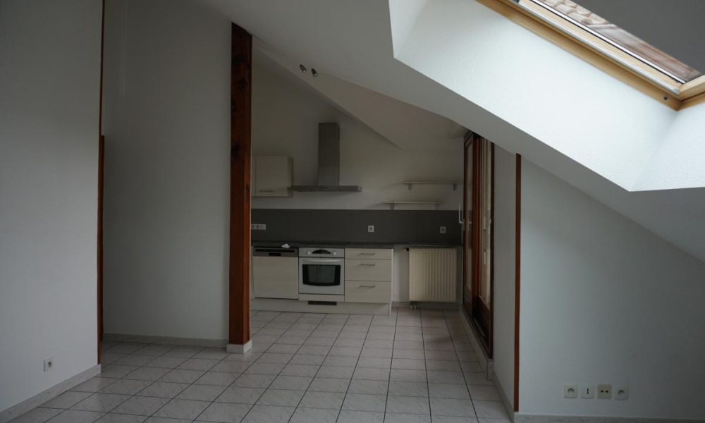 Location appartement Meythet 3 pièces 49 m2 - réf. 7061 - Photo 2