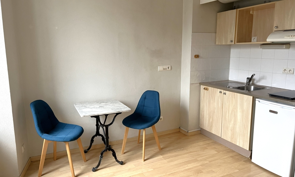 Vente appartement 2 pièces à Aix-les-Bains - réf. 4735 - Photo 2