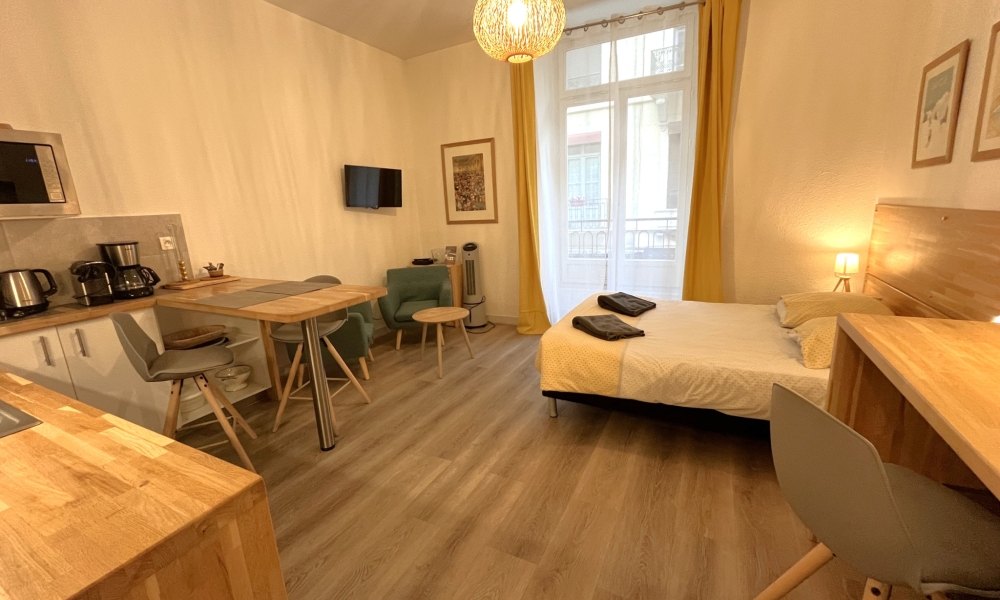 Vente appartement 1 pièce à Aix-les-Bains - réf. 4744 - Photo 1