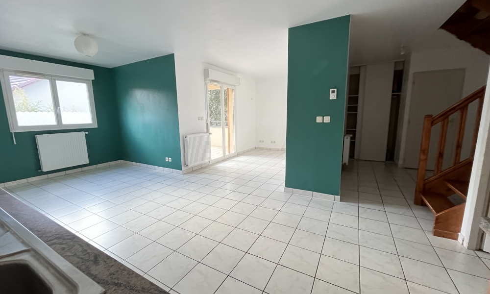 A VENDRE T4 GARAGE TERRASSES JARDIN - Photo 3