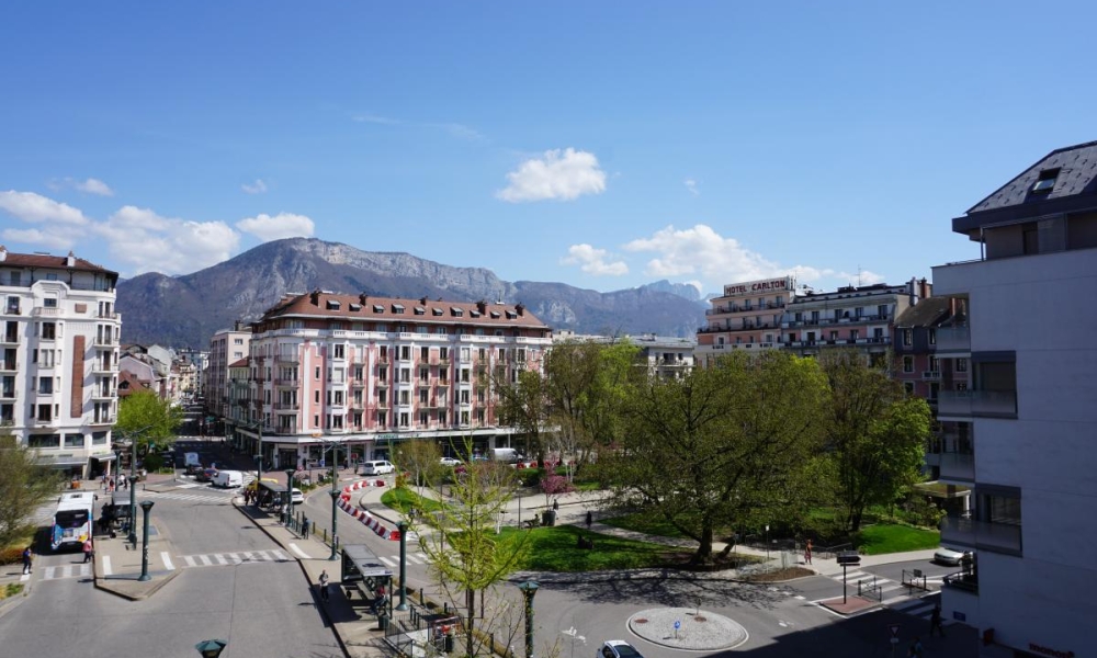 Location appartement Annecy 2 pièces 51 m2 - réf. 7062 - Photo 1