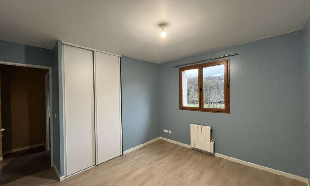 Location appartement Entrelacs 5 pièces 138 m2 - réf. 6023 - Photo 8