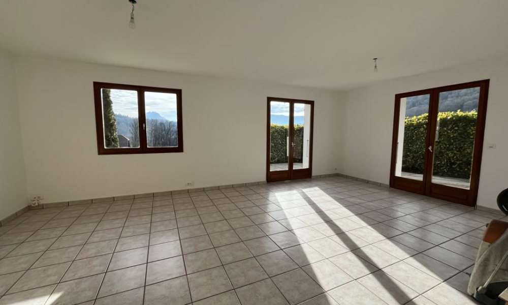 Location maison Bluffy 5 pièces 119 m2 - réf. 7226 - Photo 3