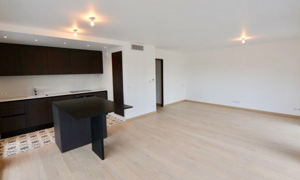 Location appartement Annecy Le Vieux 4 pièces 92 m2 - réf. 7227 - Photo 2