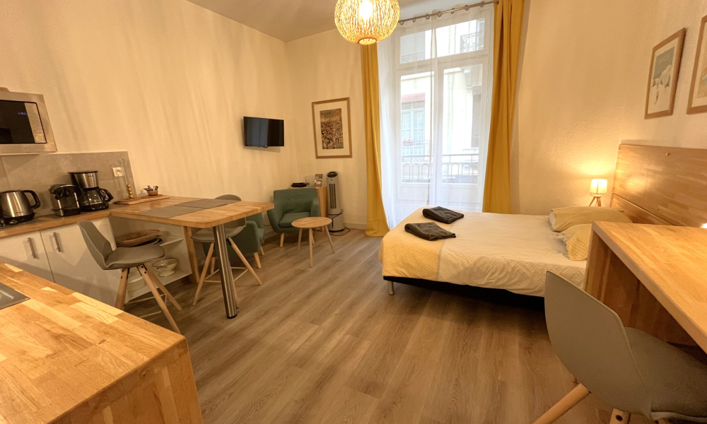 Vente appartement 1 pièce à Aix-les-Bains - réf. 4744 - Photo 1