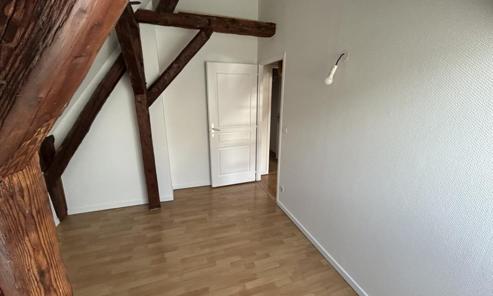 Location appartement Rumilly 1 pièces 37 m2 - réf. 7145 - Photo 4