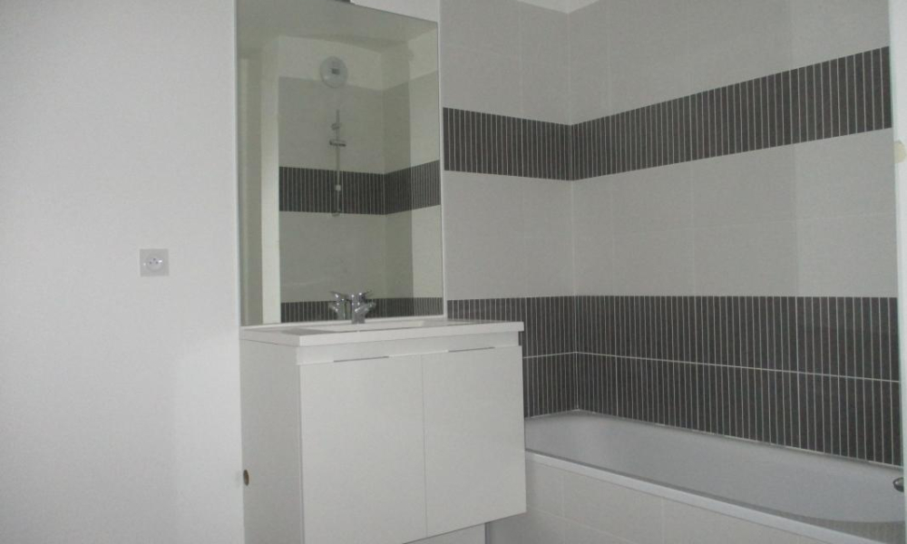 Location appartement Rumilly 3 pièces 60 m2 - réf. 7342 - Photo 7