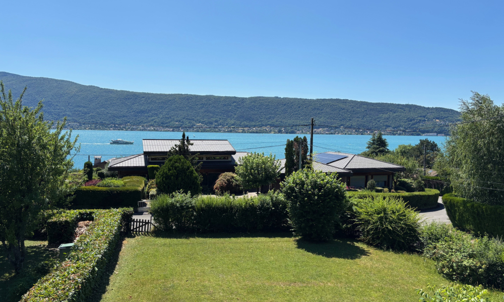 Vente maison 7 pièces à Veyrier-du-Lac - réf. 4468 IS - Photo 1
