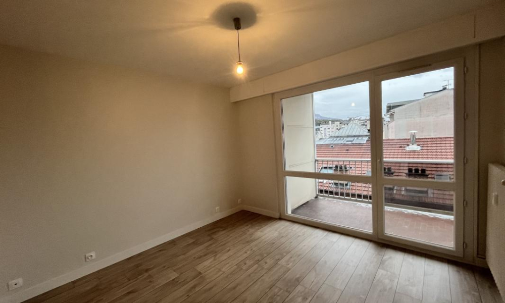 Location appartement Aix Les Bains 1 pièces 30 m2 - réf. 7504 - Photo 2