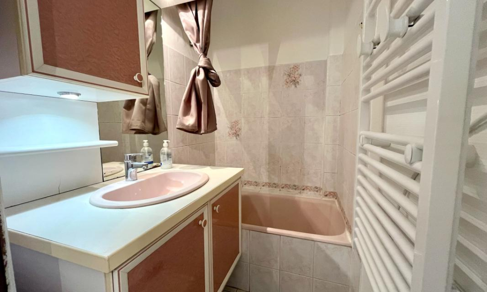 Location appartement Annecy 2 pièces 52 m2 - réf. 7470 - Photo 6