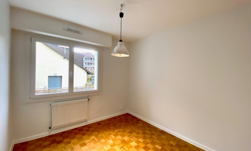 Location appartement Annecy 4 pièces 86 m2 - réf. 7583 - Photo 8