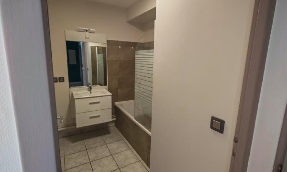 Location appartement Rumilly 2 pièces 47 m2 - réf. 7547 - Photo 8