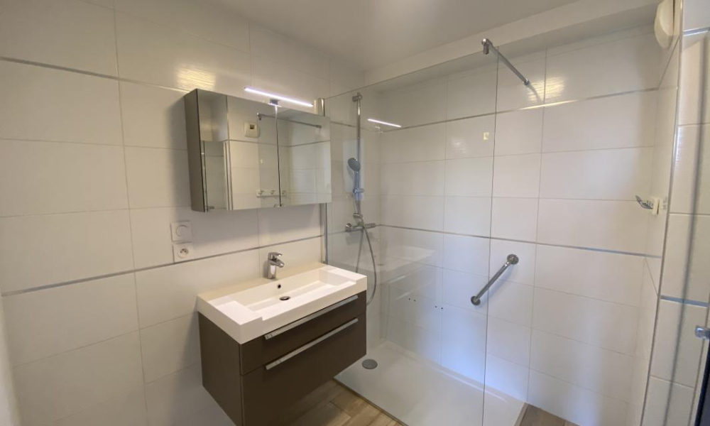 Location appartement Aix Les Bains 2 pièces 47 m2 - réf. 7609 - Photo 5
