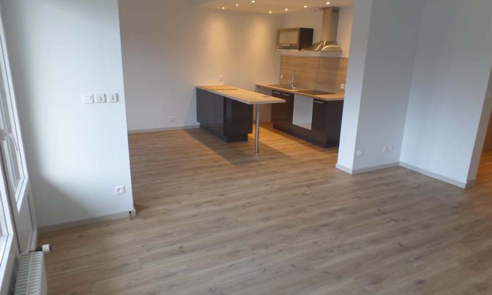 Location appartement Annecy Le Vieux 3 pièces 71 m2 - réf. 7585 - Photo 2