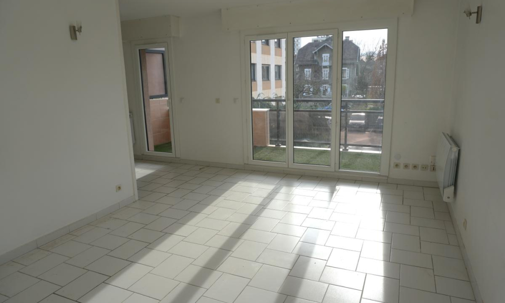 Location appartement Annecy 3 pièces 63 m2 - réf. 7637 - Photo 2