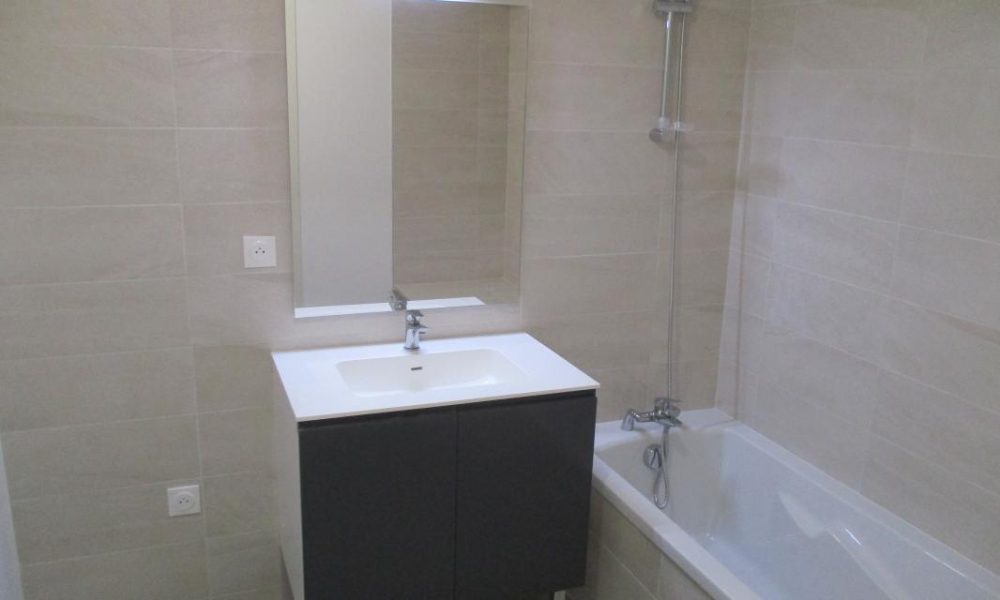 Location appartement Rumilly 4 pièces 87 m2 - réf. 7619 - Photo 9