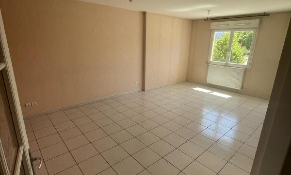 Location appartement Rumilly 3 pièces 72 m2 - réf. 7661 - Photo 2