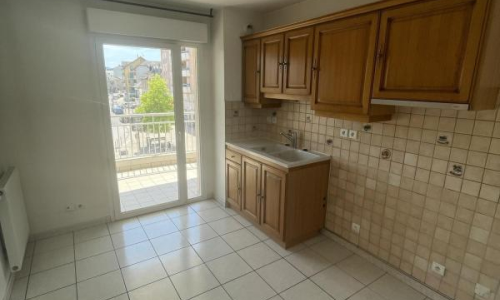 Location appartement Rumilly 3 pièces 72 m2 - réf. 7661 - Photo 4